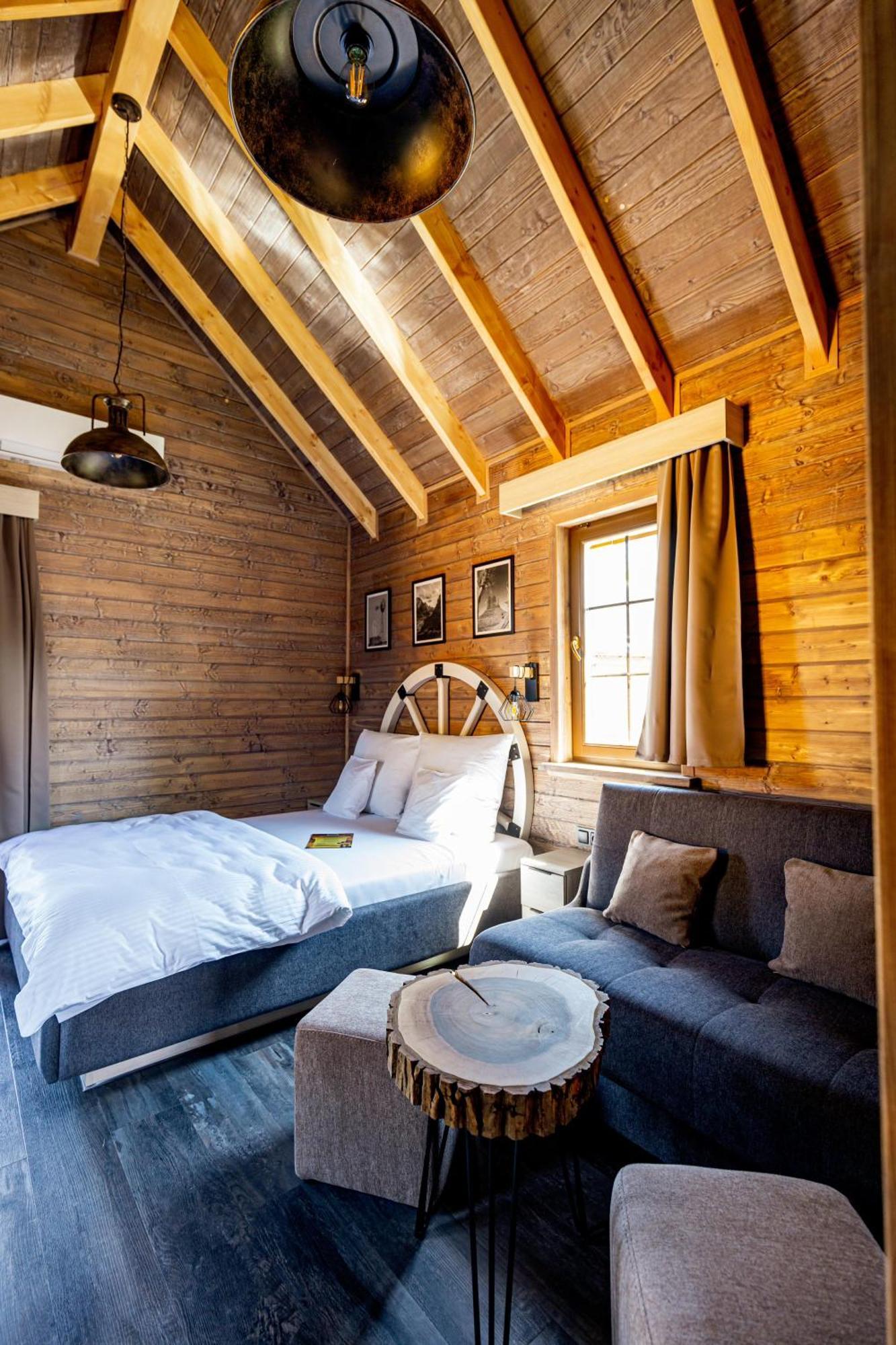 Western Camp Resort زاتور المظهر الخارجي الصورة