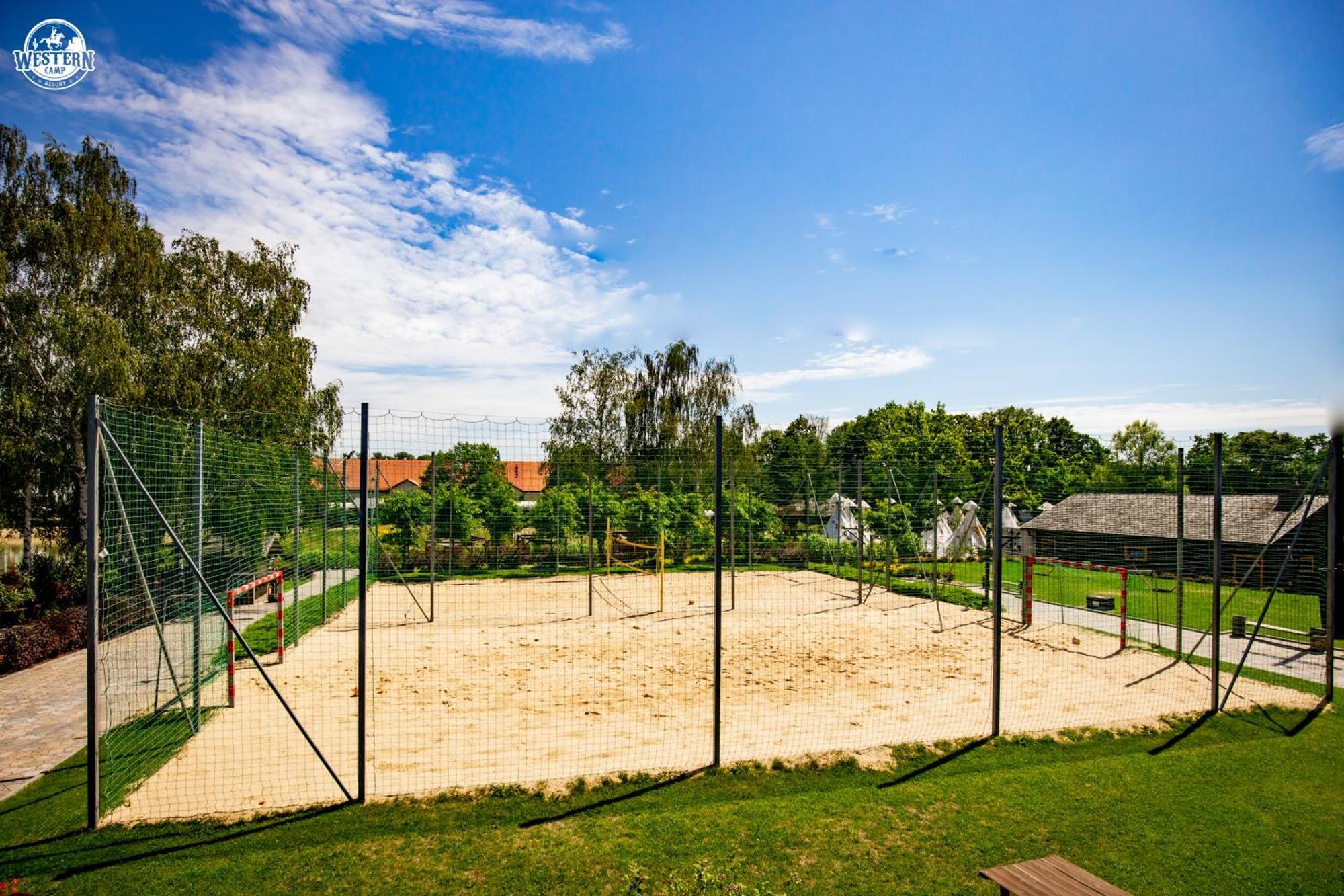 Western Camp Resort زاتور المظهر الخارجي الصورة