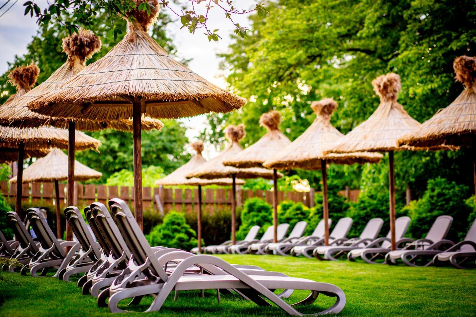 Western Camp Resort زاتور المظهر الخارجي الصورة