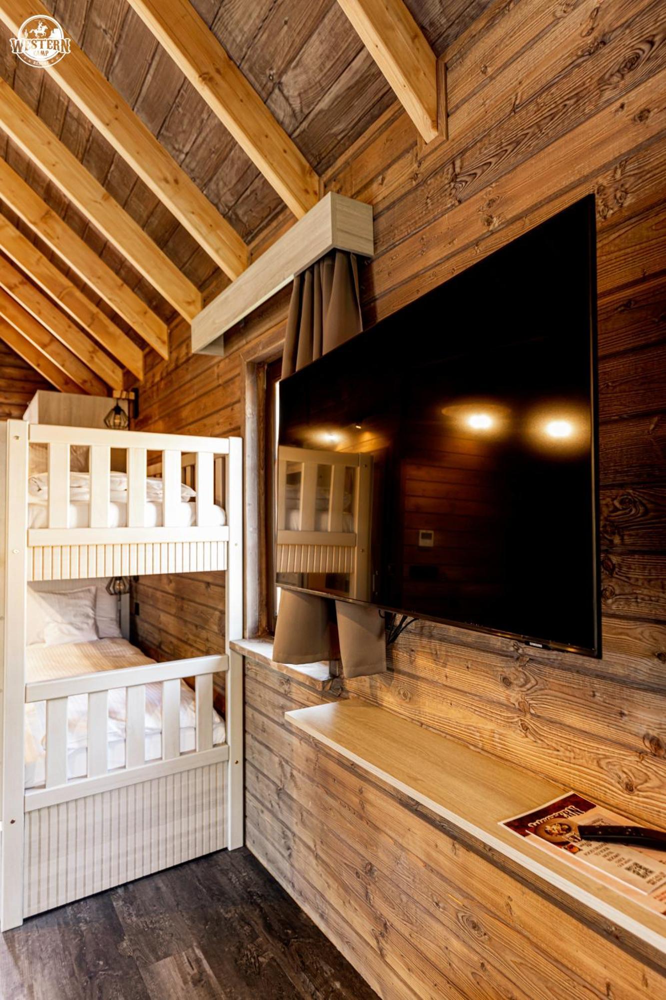 Western Camp Resort زاتور المظهر الخارجي الصورة